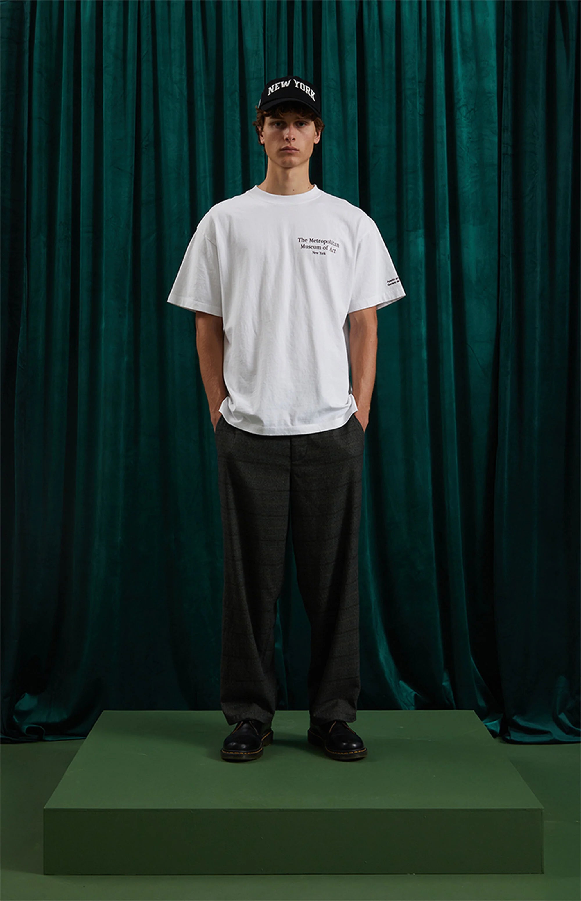 The MET Graphic T-Shirt - Apollo & Aurora
