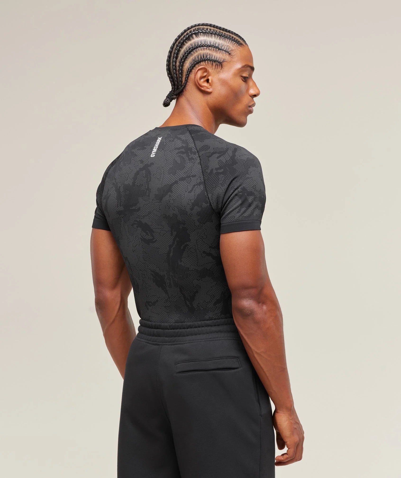 Gymshark Geo Seamless T-Shirt - Charcoal Grey