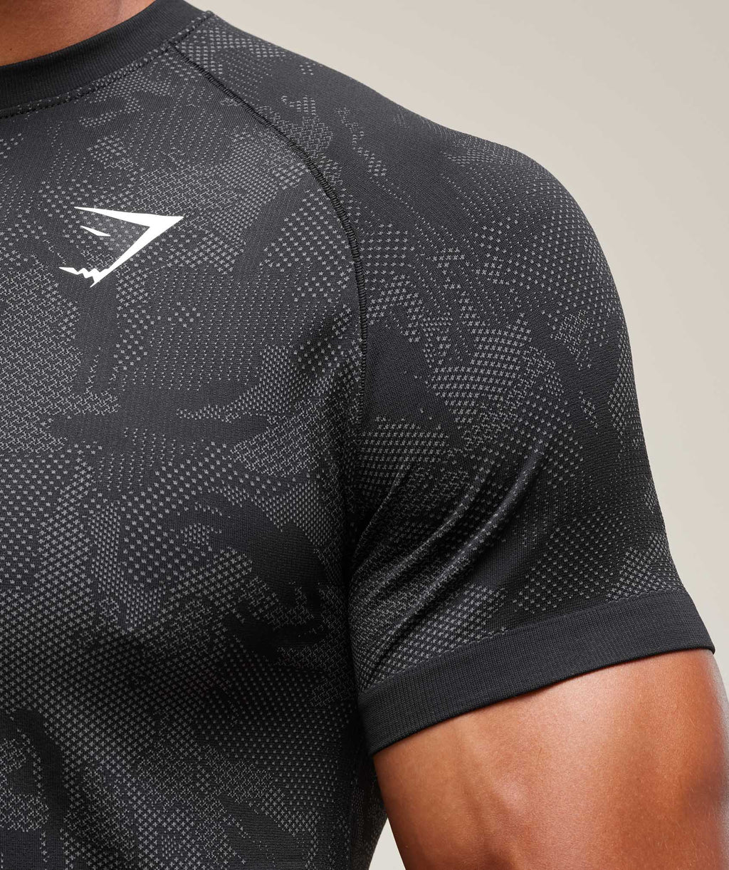Gymshark Geo Seamless T-Shirt - Charcoal Grey