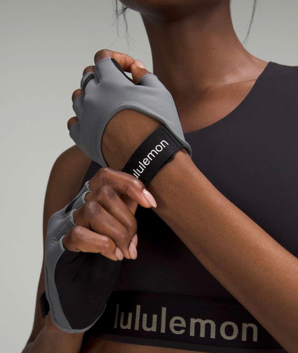 Lululemon Wunder Train Gloves- Gray