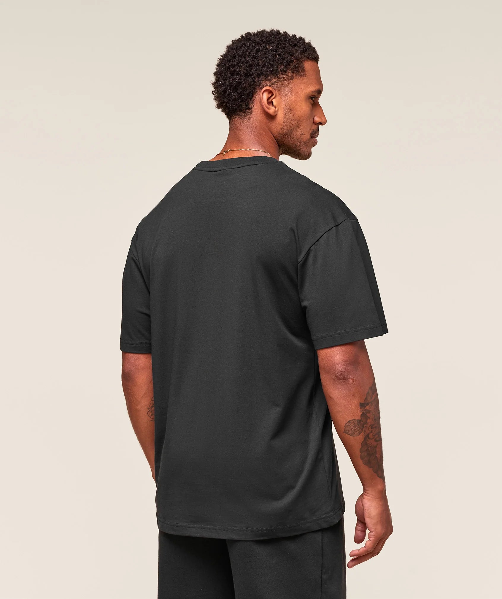 Gymshark Essential Oversized T-Shirt- Black