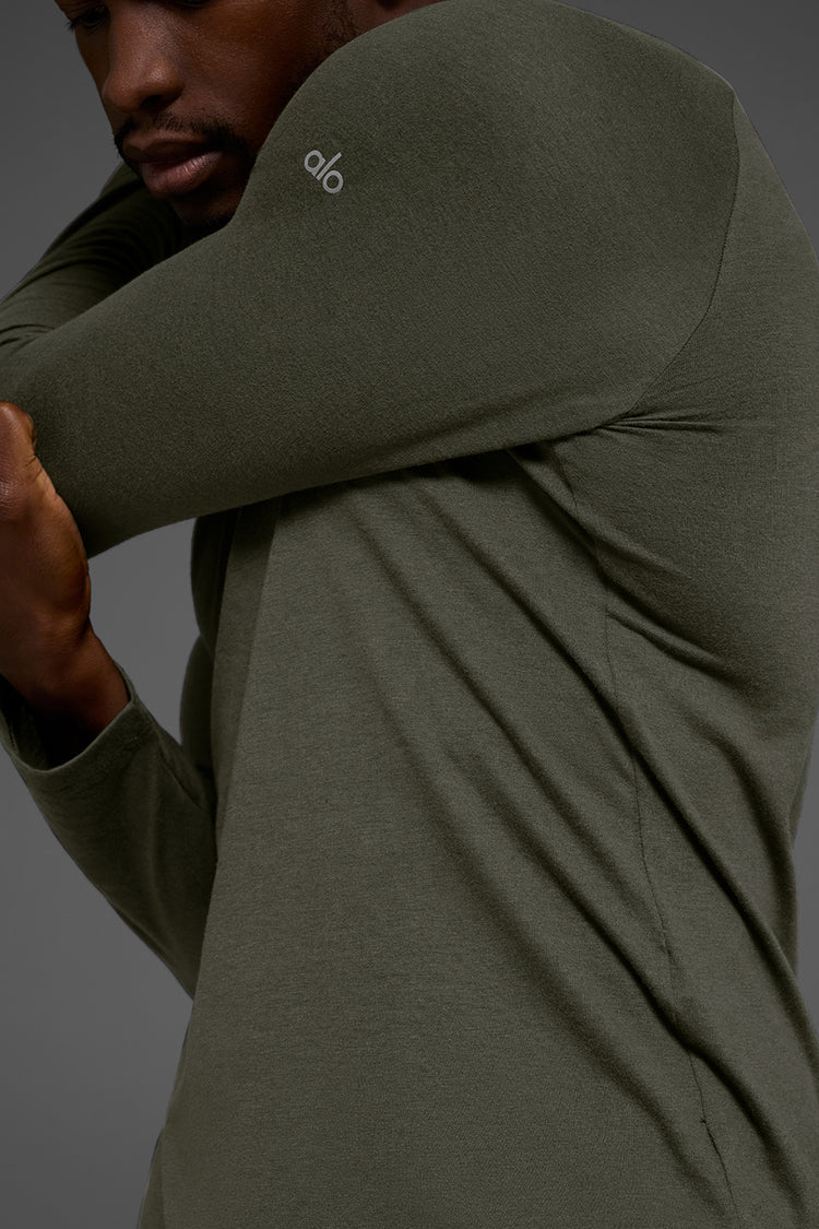 ALO Triumph Long Sleeve Tee- Stealth Green